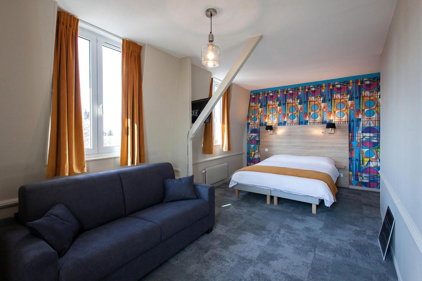 Logis - Hostellerie & Restaurant Du Marche Le Cateau-Cambresis Luaran gambar